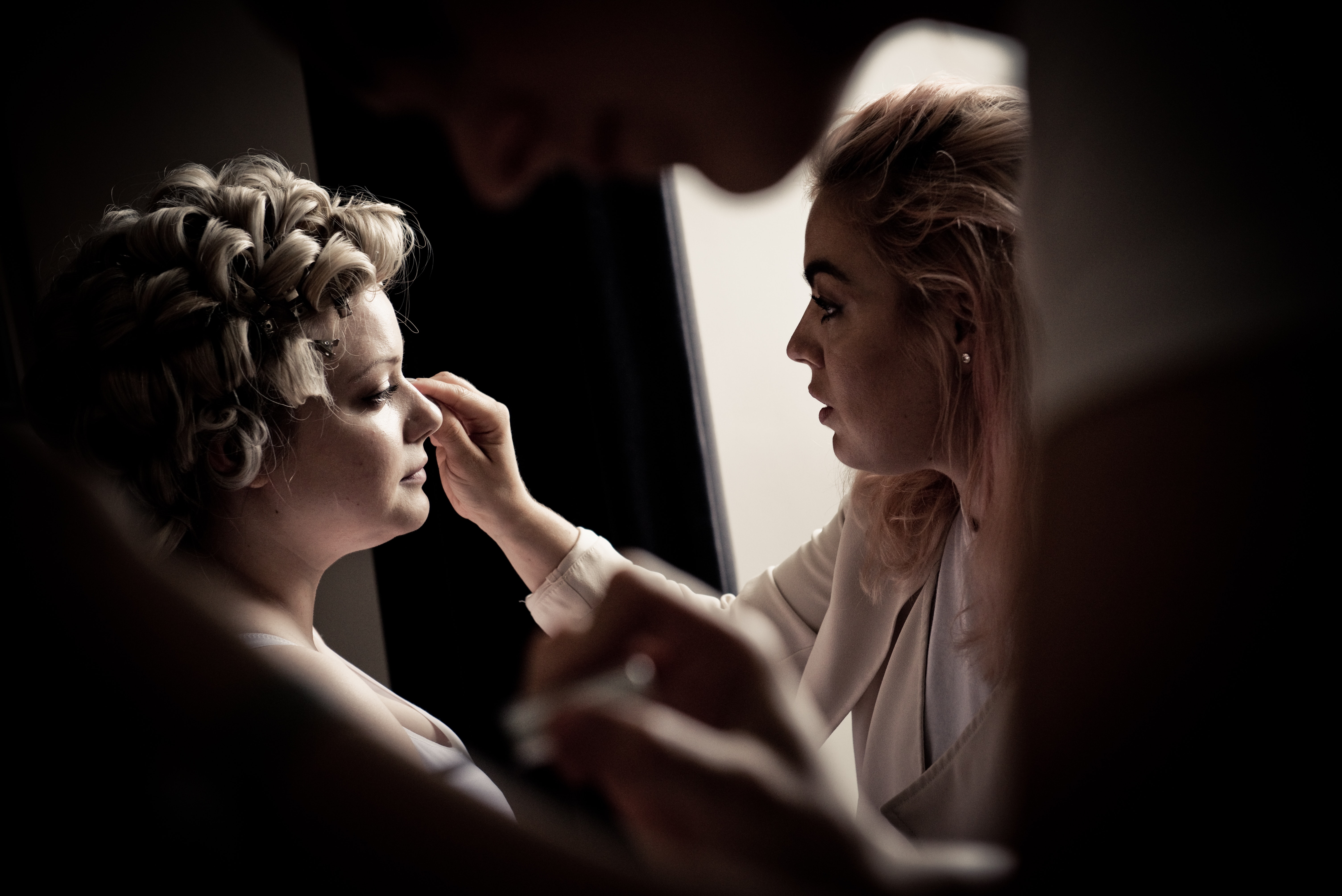 Professional Make Up Artist In The Uk