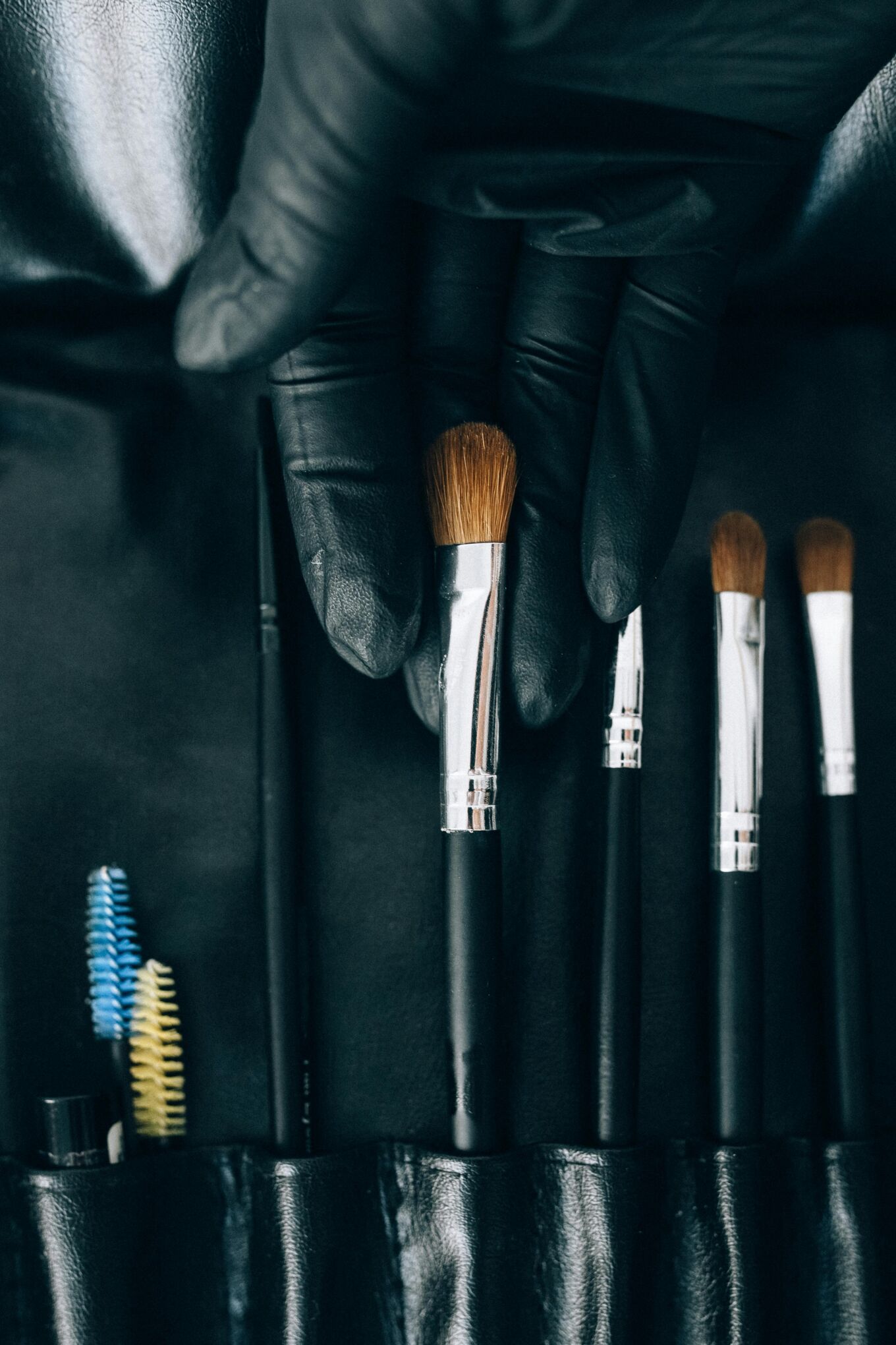 how to start a succesful makeup business