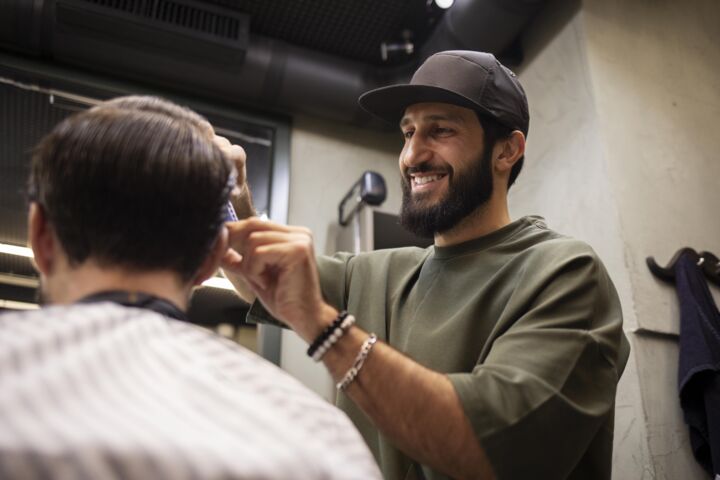Barbers and Barbershop Owners Salary: Is Being a Barber Profitable?