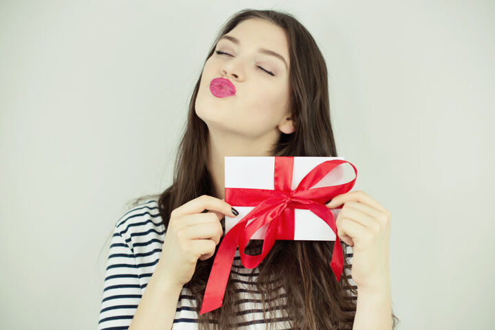 Gift Cards: 5 Ways They Help You Grow Your Business