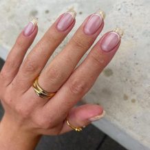 Ślubne paznokcie