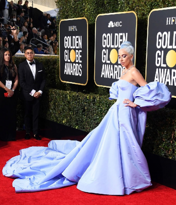 golden globes fashion trends - lady gaga