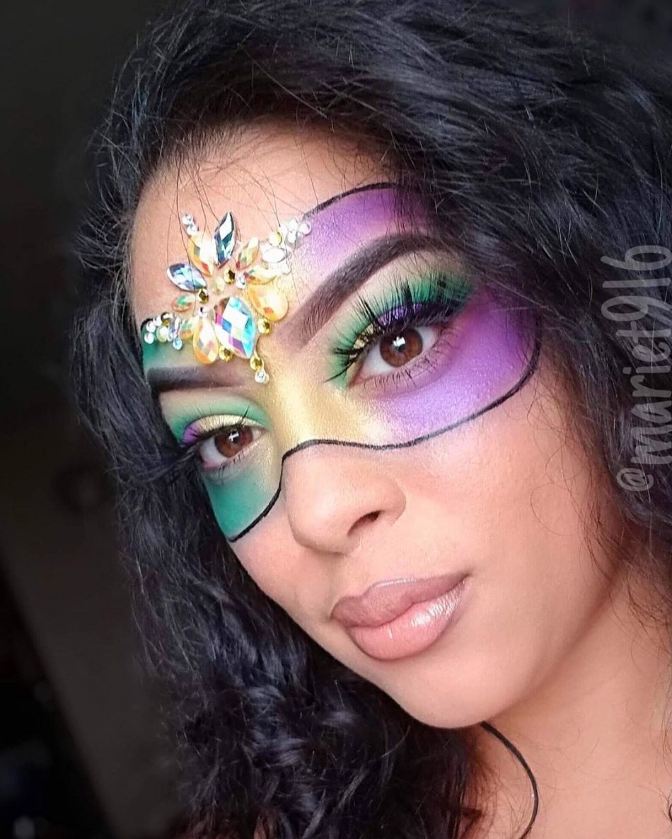 Top Mardi Gras Makeup Ideas Booksy Blog